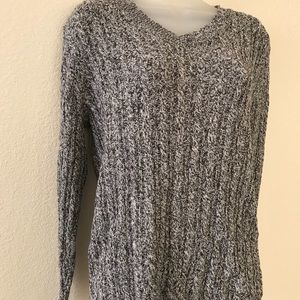 Croft & Barrow grey knit sweater